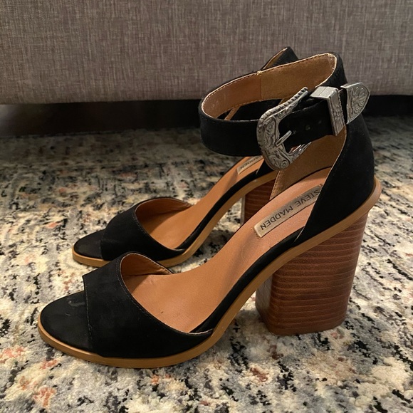 Steve Madden heels - Picture 2 of 5